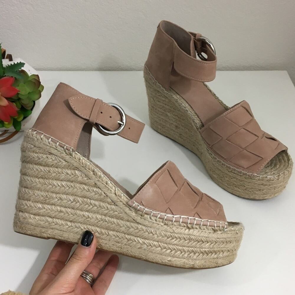 NEW Marc Fisher Adalla blush suede platform wedge
